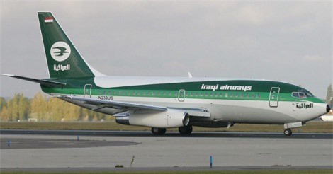 Hai phi công ẩu đả trong buồng lái vì một khay đồ ăn