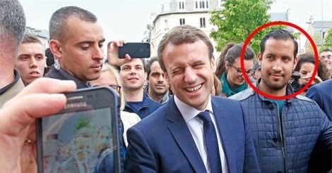 Tổng thống Pháp hứng chỉ trích vì bênh vệ sĩ riêng