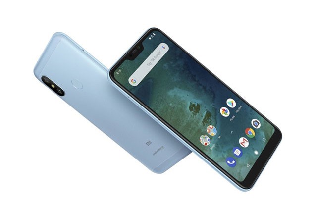 Chi tiết smartphone camera kép, pin 'khủng', giá 4,69 triệu tại Việt Nam