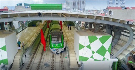 Hà Nội: Đóng điện toàn tuyến, sắp chạy thử đường sắt Cát Linh - Hà Đông