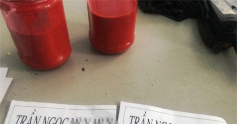 TPHCM: Mang sơn gây áp lực đòi nợ khách, nhân viên ngân hàng bị đình chỉ công tác