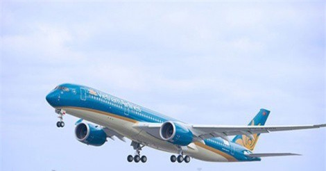 Yêu cầu Vietnam Airlines làm rõ nghi vấn lùm xùm trong việc tuyển phi công