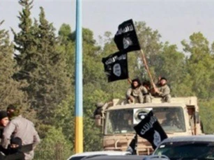 Nỗ lực xâm nhập tuyến phòng thủ của quân đội Syria ở Al-Sweida, IS nhận "trái đắng"