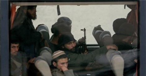 Syria: Hàng trăm tên khủng bố trắng tay rời Quneitra 