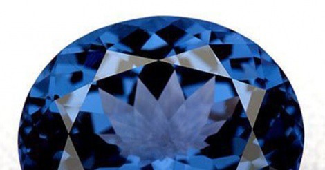 Tìm được viên kim cương hơn 465 tỷ đồng trong hộp giày