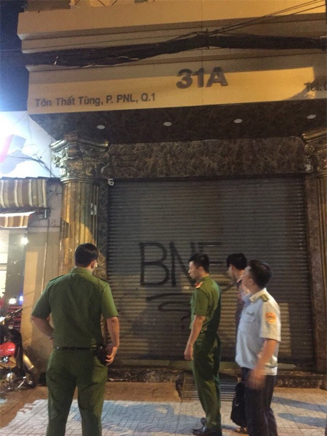 TPHCM: Nhà hàng bia ôm đóng cửa tránh đoàn kiểm tra