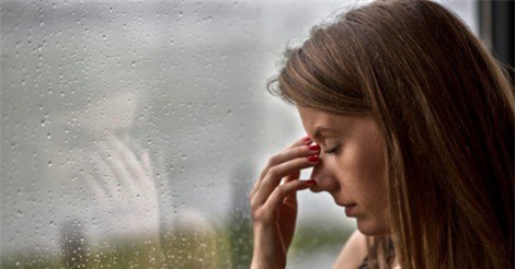 Vì sao có người bị đau đầu khi thay đổi thời tiết?