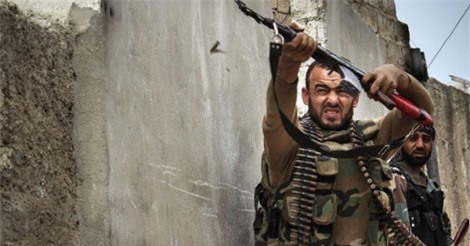 Đuối sức trước quân đội Syria, khủng bố chạy đua sáp nhập