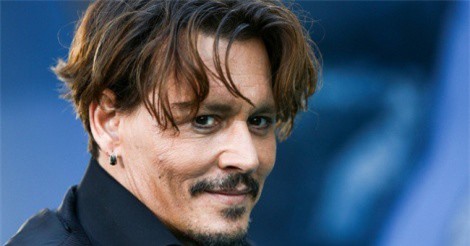 Johnny Depp tố cáo bị vợ cũ hành hung