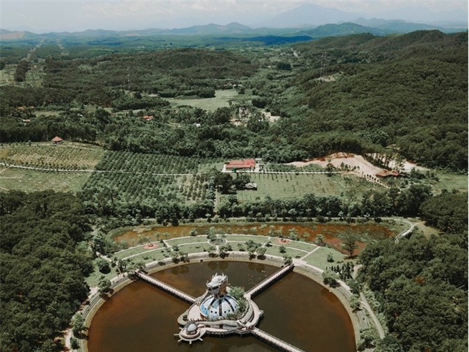 Bí ẩn đằng sau những công viên nước bị bỏ hoang