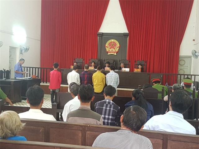 Long An: Tham tiền vàng, rủ bạn giết dì họ để cướp tài sản