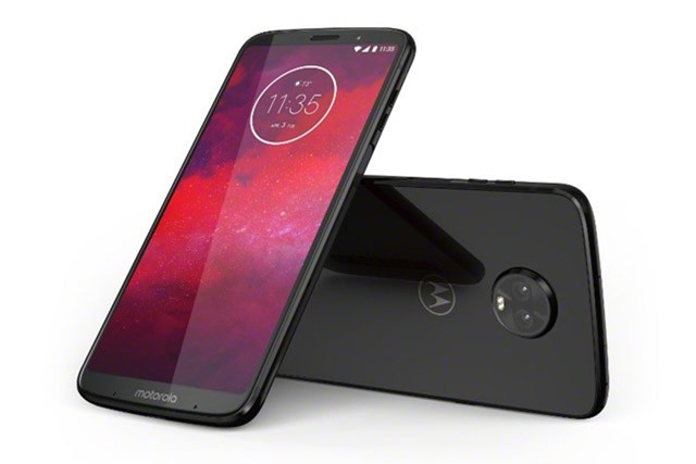 Clip trên tay Motorola Moto Z3: Chip S835, camera kép, kết nối 5G