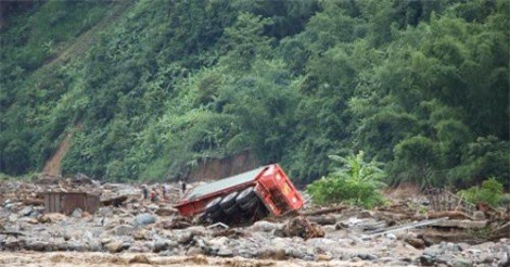 Dự báo thời tiết 4/8: Nguy cơ sạt lở, lũ quét vùng núi phía Bắc