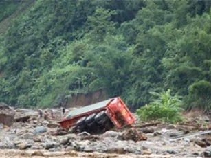Dự báo thời tiết 4/8: Nguy cơ sạt lở, lũ quét vùng núi phía Bắc