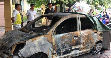 Hải Phòng: Ôtô của Đại úy CSGT bị tẩm xăng đốt cháy rụi ngay trước trụ sở công an