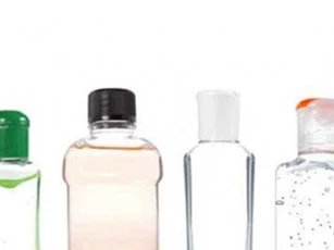 Lạm dụng nước rửa tay khô có thể bị viêm da