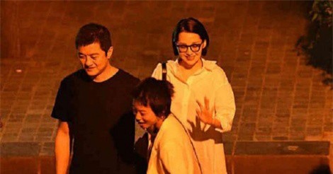 “Lệnh Hồ Xung” Lý Á Bằng công khai hẹn hò Nhậm Doanh Doanh: Vợ cũ phản ứng bất ngờ