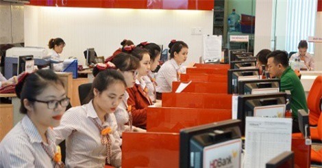 Nhân viên ngân hàng nào kiếm tiền tốt nhất?