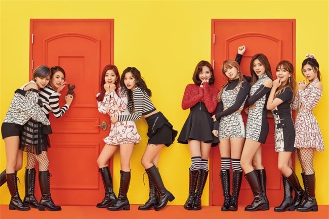TWICE s&#x1EDF; h&#x1EEF;u MV th&#x1EE9; 6 &#x111;&#x1EA1;t h&#x1A1;n 200 tri&#x1EC7;u l&#x1B0;&#x1EE3;t xem