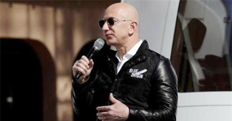 Ba câu hỏi của ông chủ Amazon với nhân viên mới