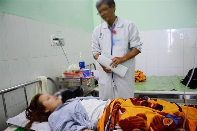 Quảng Nam: Cô giáo bị phụ huynh đánh thủng màng nhĩ yêu cầu giám định lại