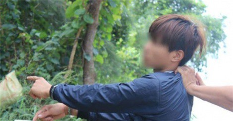 Vũng Tàu: Thiếu niên 15 tuổi mang súng nhựa đi cướp ngân hàng