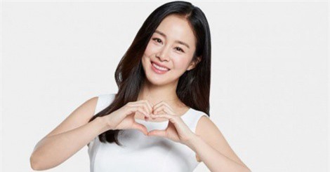 Kim Tae-hee &#x27;ph&#xE1;t t&#x1B0;&#x1EDB;ng&#x27; sau g&#x1EA7;n m&#x1ED9;t n&#x103;m sinh con