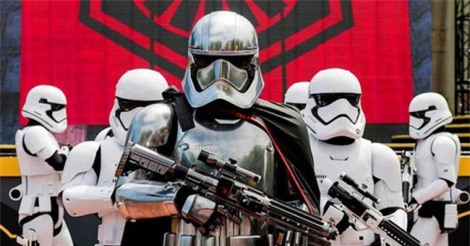 Ra m&#x1EAF;t d&#x1ECB;ch v&#x1EE5; ph&#xE1;t s&#xF3;ng tr&#x1EF1;c tuy&#x1EBF;n, Disney chi 100 tri&#x1EC7;u USD cho phim &#x201C;Star Wars&#x201D;