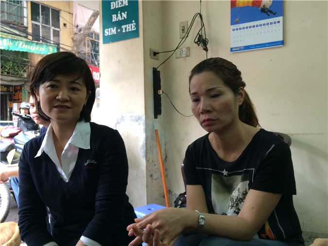 Nghẹn ngào nước mắt của con gái thất lạc mẹ 42 năm