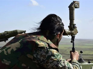 Syria nã tên lửa vào tuyến phòng thủ khủng bố ở Ein Terma