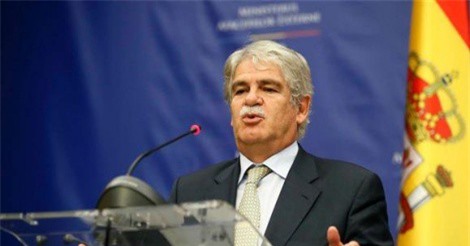 Tây Ban Nha bất ngờ "xuống nước" với Catalonia