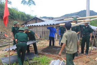 Giúp đồng bào biên giới xóa đói nghèo, lạc hậu