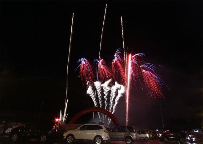 Hàng triệu người Việt đón năm mới trong hạnh phúc 