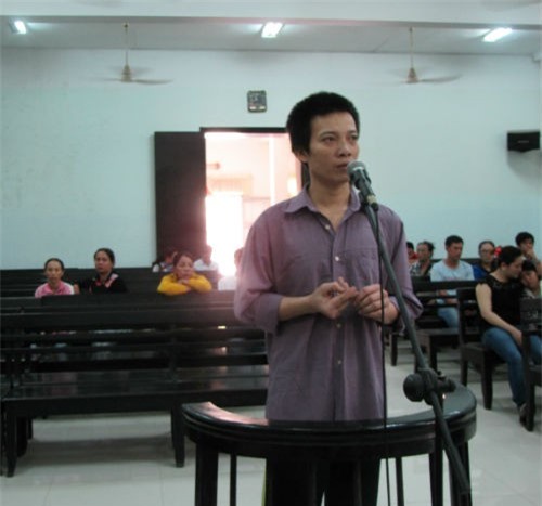 Chết lặng vì con rể hiếp dâm cháu ruột