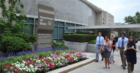 Trump cảm ơn Putin, Bộ Ngoại giao Mỹ lập tức nổi cơn thịnh nộ