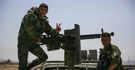 Vệ binh Cộng hòa Syria đánh sập pháo đài IS ở Đông Bắc Hama