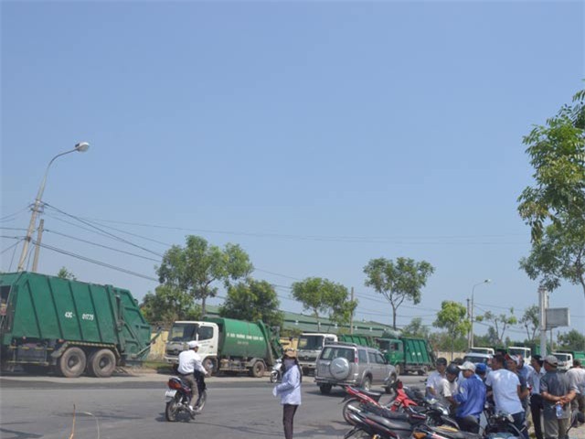 Đà Nẵng: Dân chặn xe chở rác thải vì lo ô nhiễm