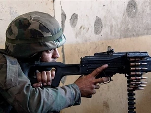 Quân đội Syria giết chỉ huy, diệt khủng bố IS phá vây cho Deir Ezzur