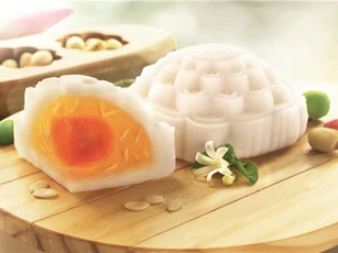 Cách làm bánh Trung thu dẻo nhân thập cẩm ngon tại nhà